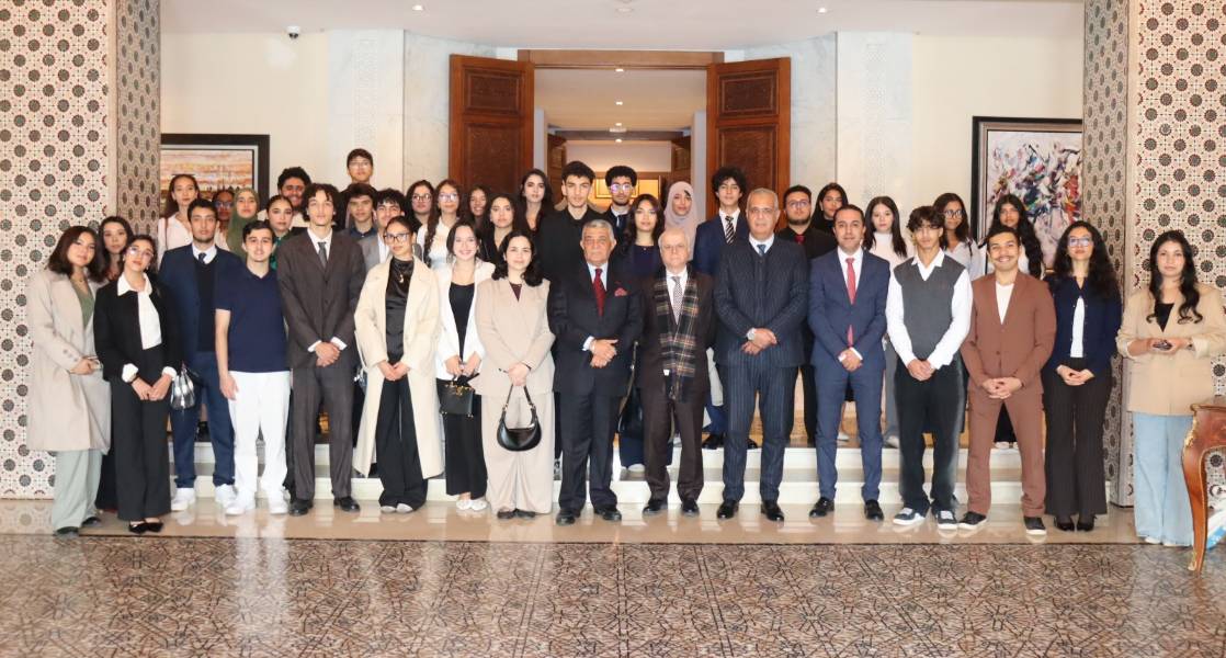صورة النشاط نادي سكايلاين لدبلوماسية الشباب في زيارة للمحكمة الدستورية