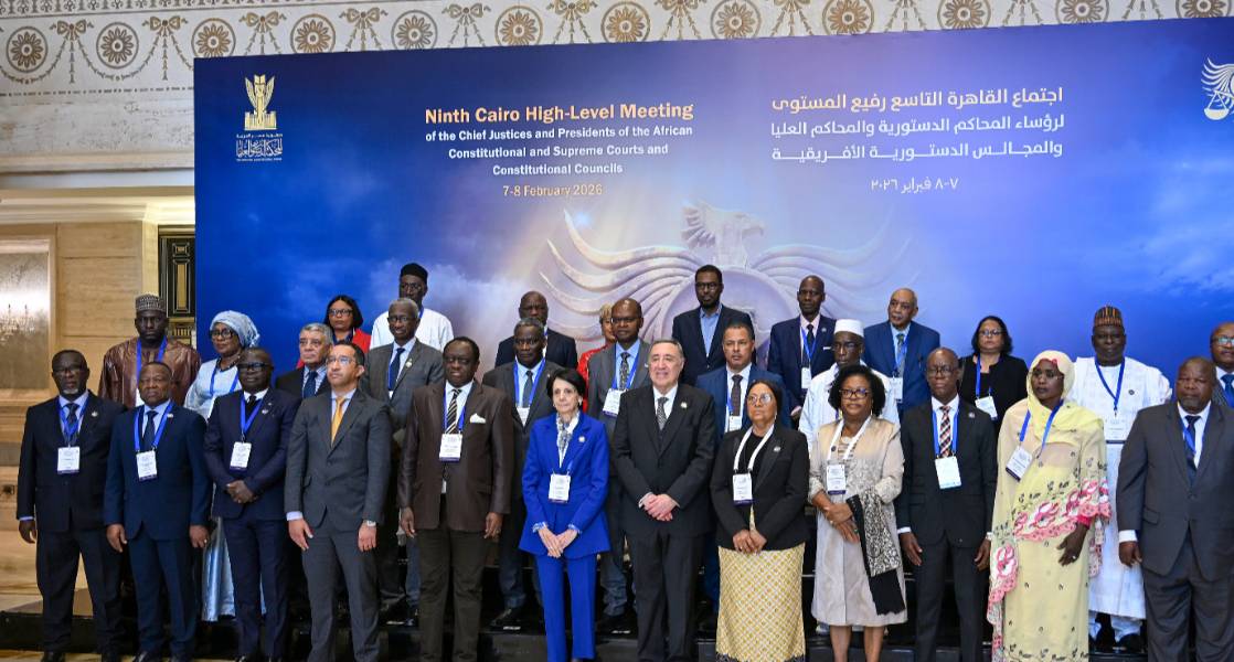 صورة النشاط مشاركة رئيس المحكمة الدستورية في "اجتماع القاهرة التاسع رفيع المستوى"
